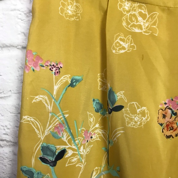 Darling M Mustard Floral Sleeveless Career Dress - Picture 7 of 8